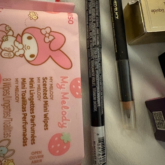 Makeup/ Beauty Product Bundle - Picture 3 of 16